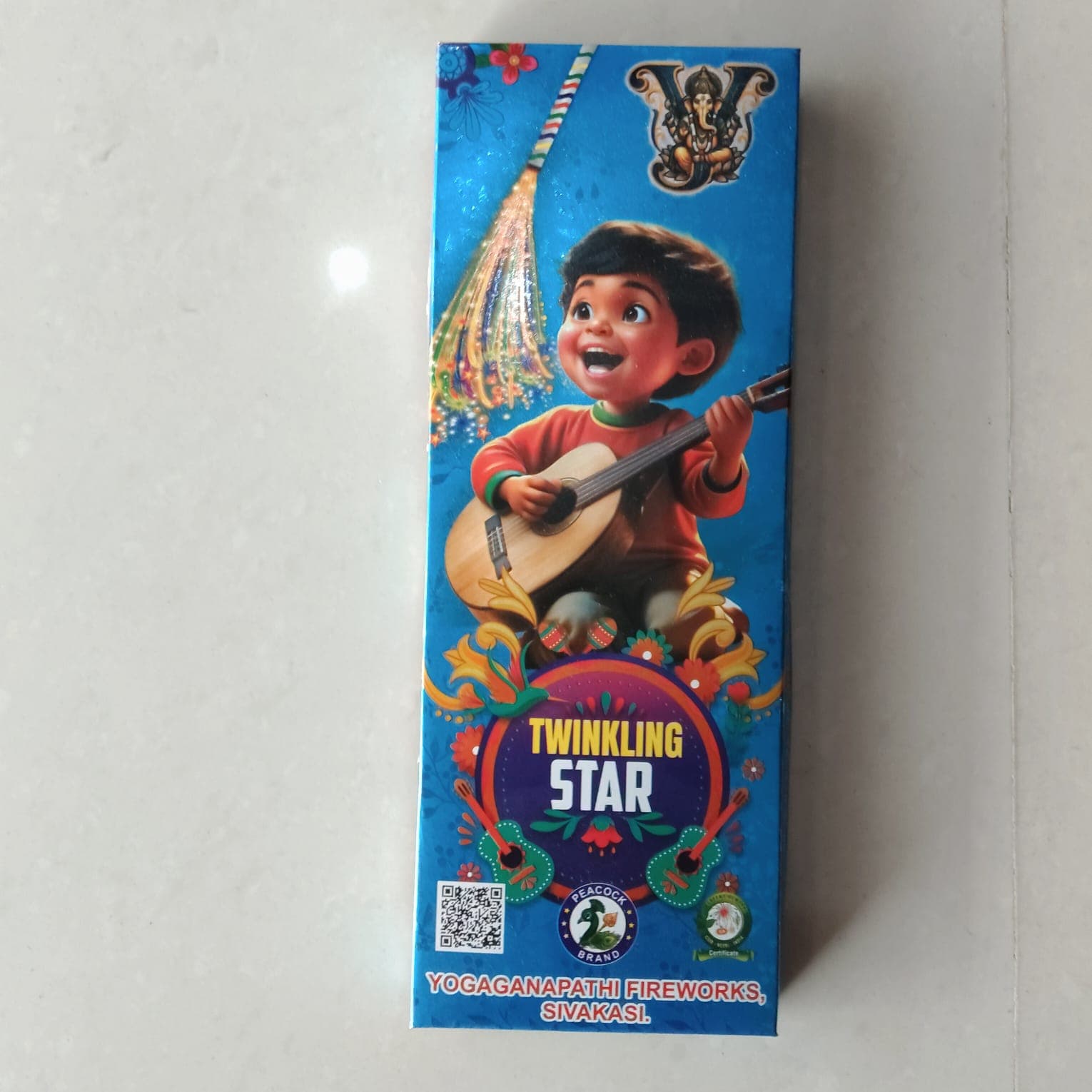 1½" Twinkling Star