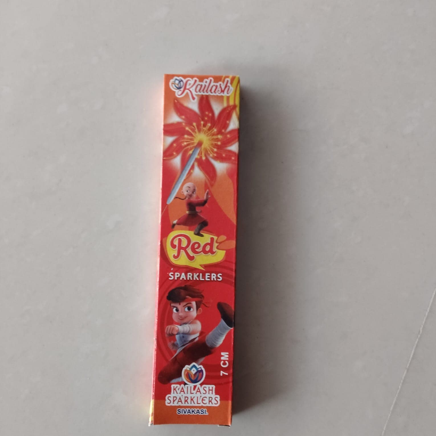 7 cm Red